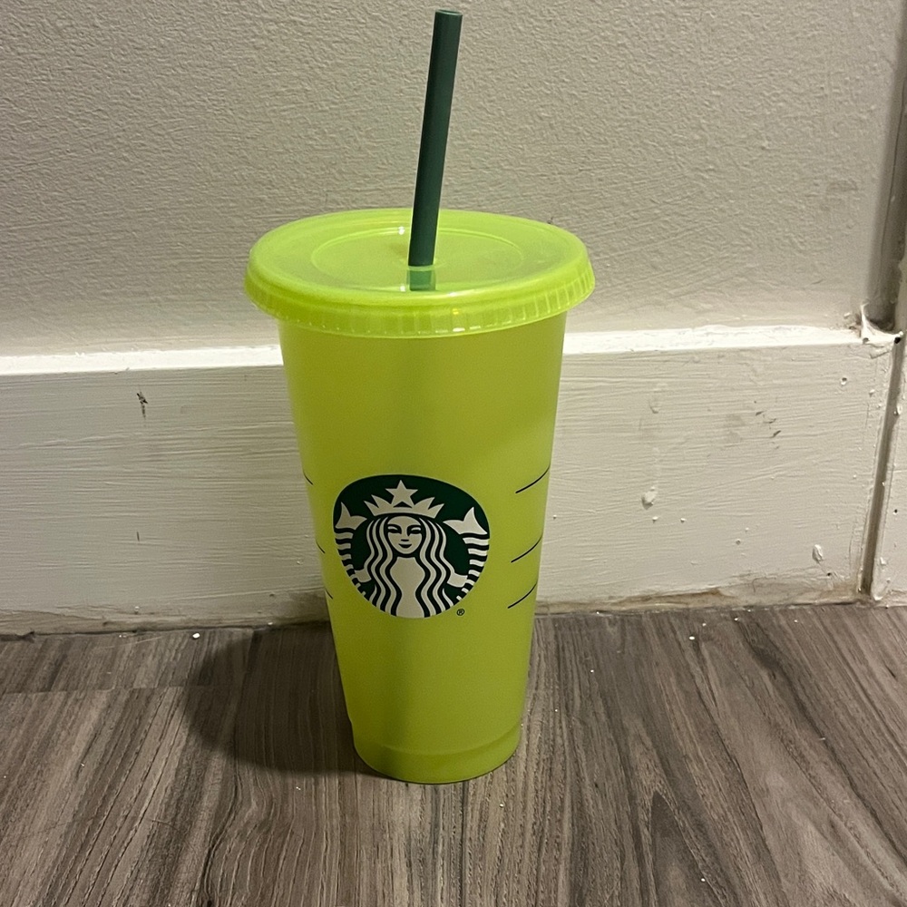 Starbucks Bright Green Tumbler with Dark Straw